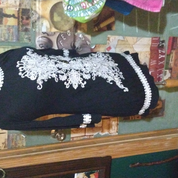 Very nice dress - Picture 4 of 4